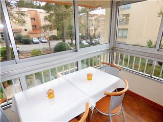 Location Vacances,  Appartement T3  pour 4 personnes à Saint Mandrier Pin Rolland Réf: SFN-810