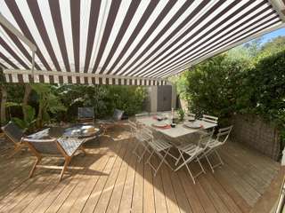 Location Vacances,  Appartement T3  pour 4 personnes à Sanary Portissol