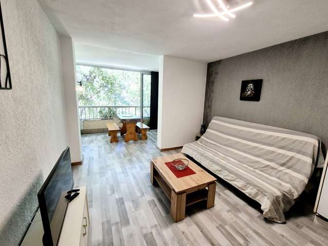 Location Vacances,  Studio pour 4 personnes à Saint Mandrier Pin Rolland Réf: SFN-267