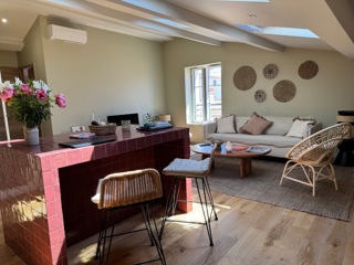 Location Vacances,  Appartement F2  pour 2 personnes à Sanary Centre Réf: SFN-M0598