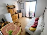 Location Vacances,  Appartement F2  pour 3 personnes à Six-Fours