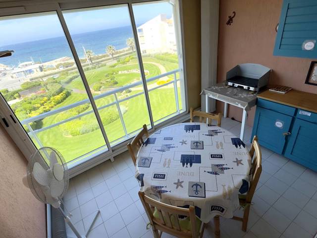 Location Vacances,  Appartement F3  pour 4 personnes à Six-Fours Réf: SFN-CM 057 B