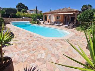 Location Vacances,  Maison pour 9 personnes à Six-Fours Le Brusc