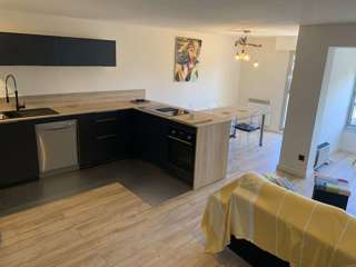 Location Vacances,  Appartement F3  pour 4 personnes à Six-Fours Le Brusc Réf: SFN-928