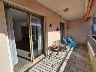Location Vacances,  Appartement pour 3 personnes à Sanary Réf: SFN-287