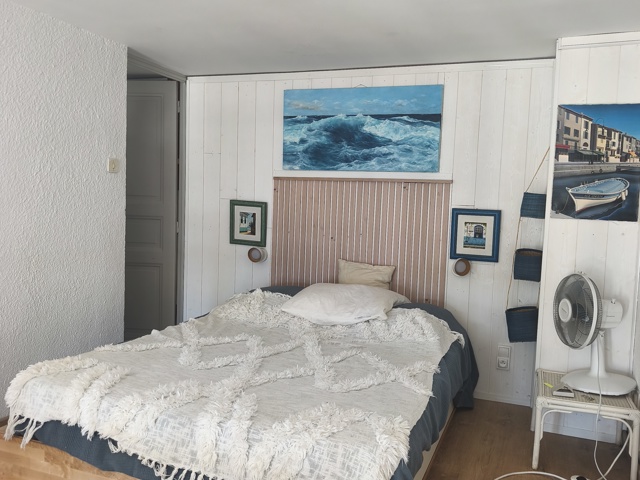 Location Vacances,  Appartement T3  pour 2 personnes à Sanary Centre Réf: SFN-M0615